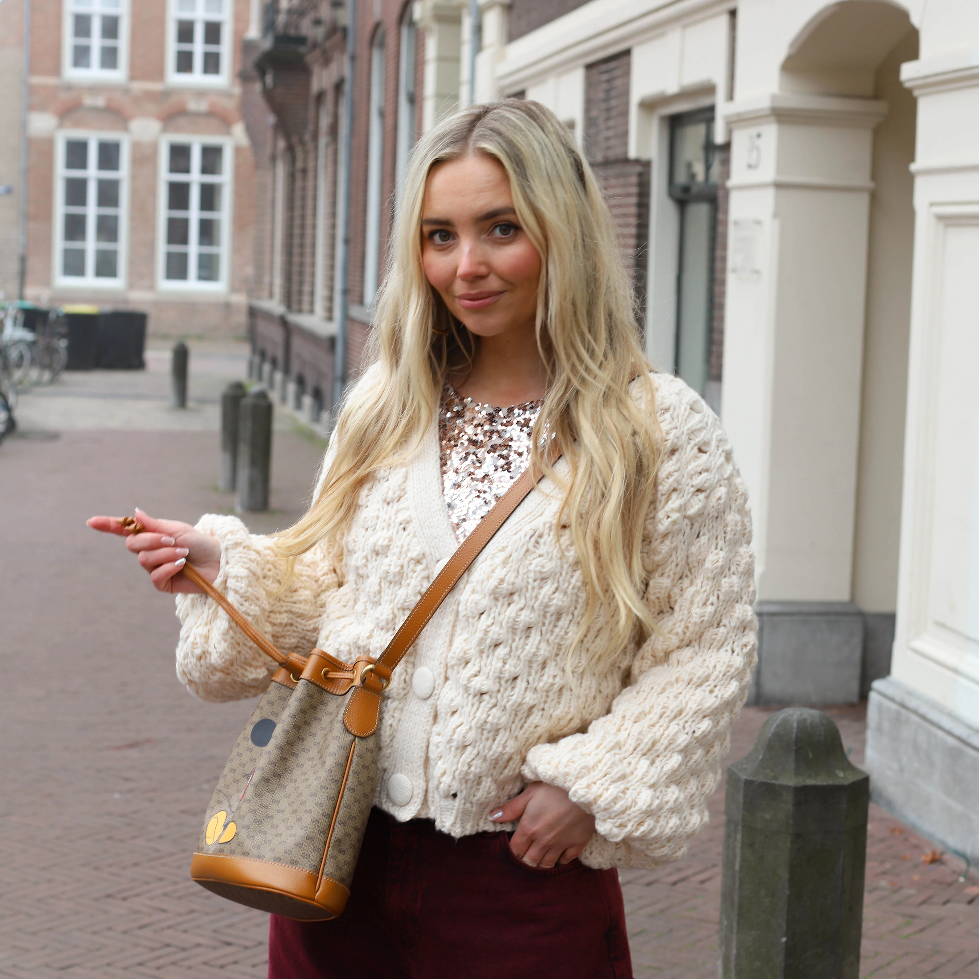 Bolletjes cardigan ecru - Image 4