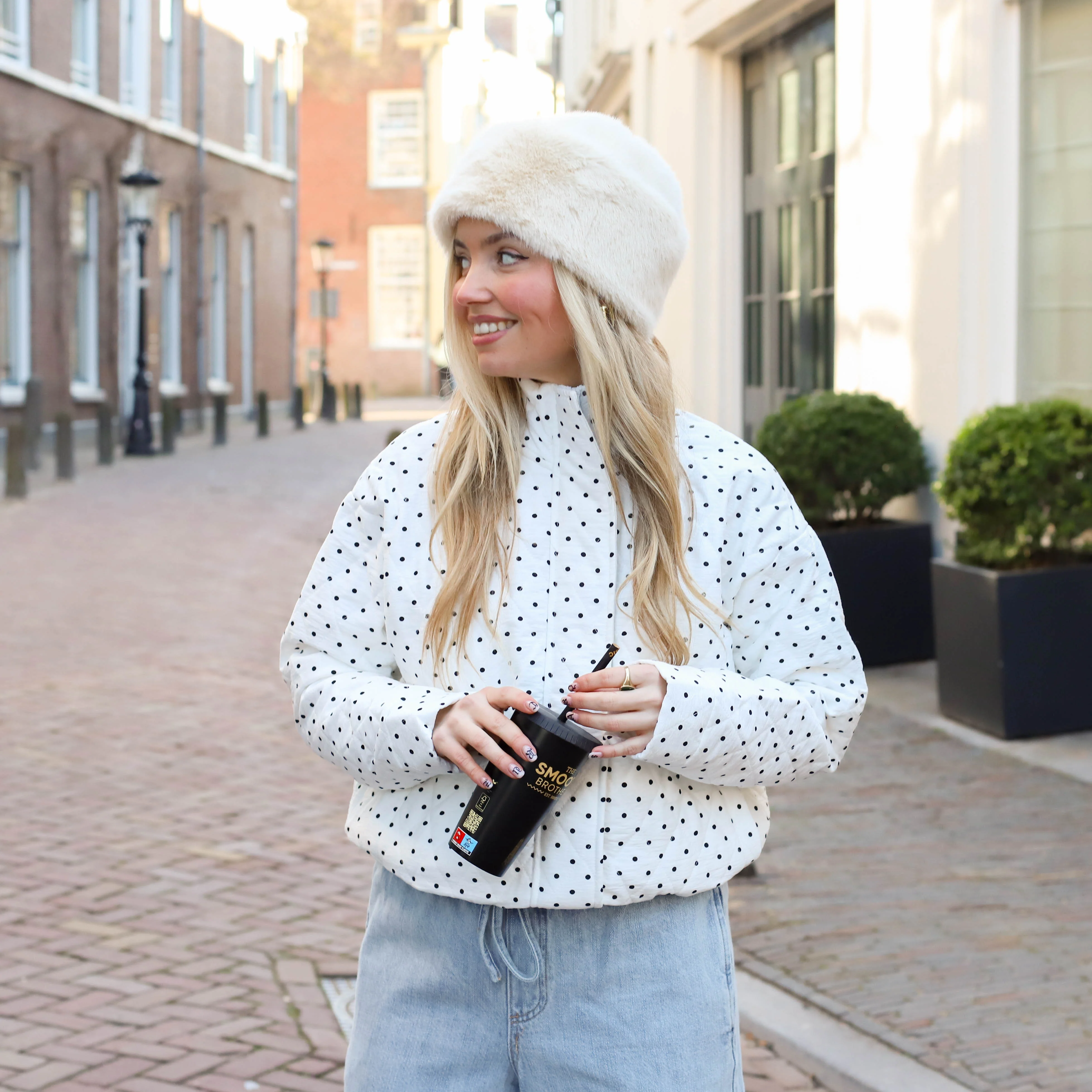 Famillia bomber jacket cloud dancer dots - Image 4
