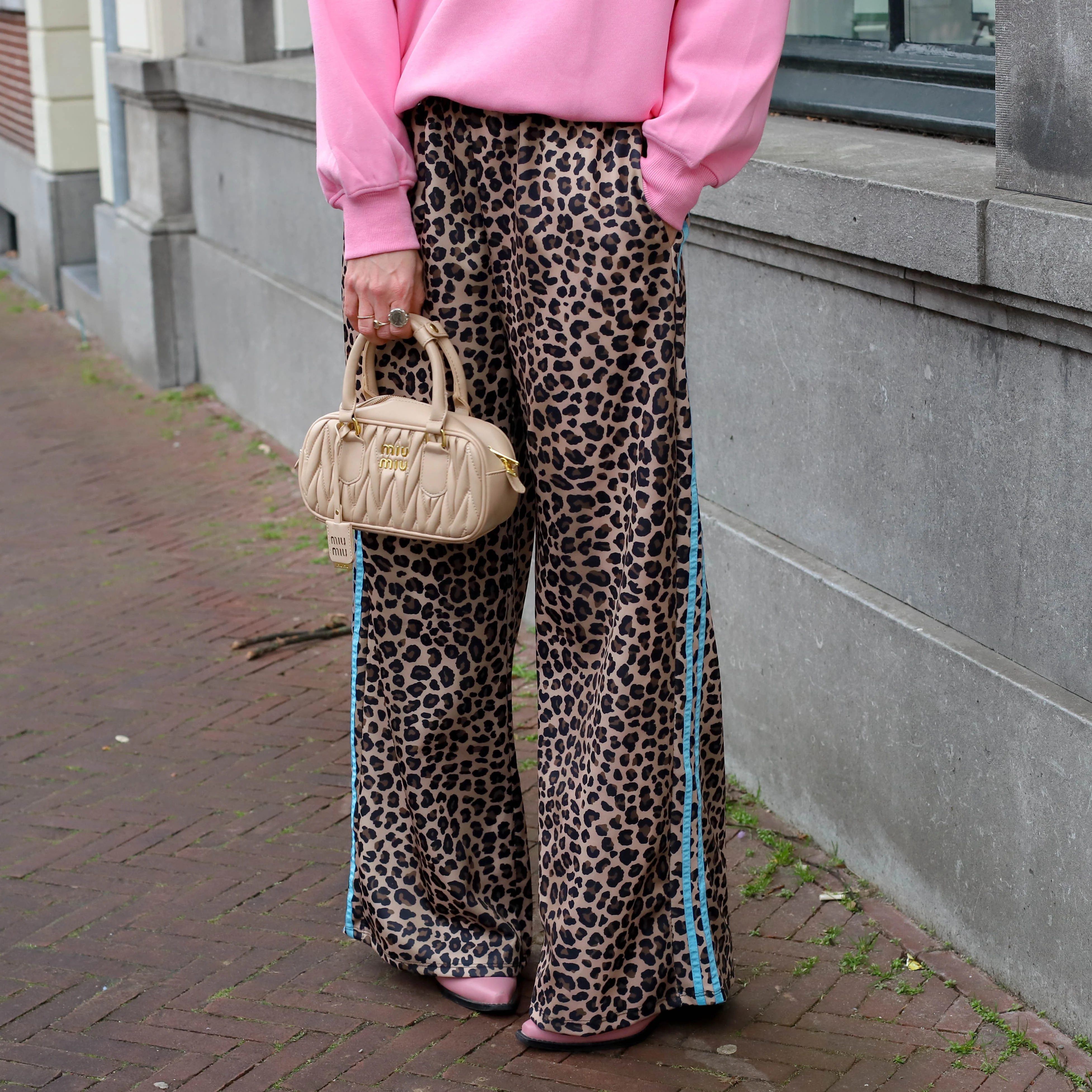 Leopard pantalon lichtblauwe bies - Image 3