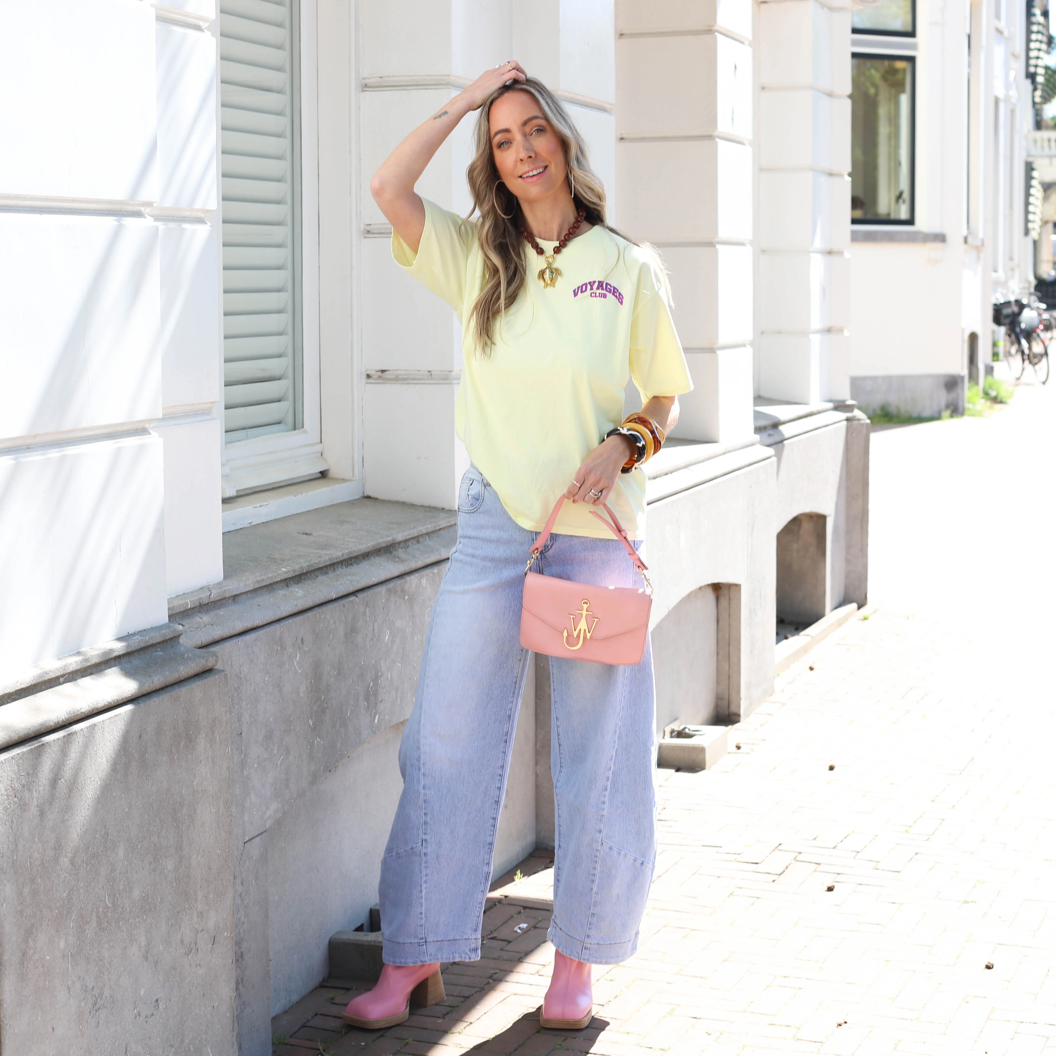 Voyage club tee geel - Image 3
